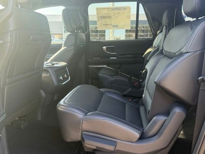 2027 Ford Expedition Max Platinum