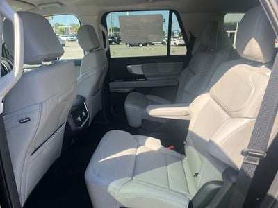 2027 Ford Expedition Active