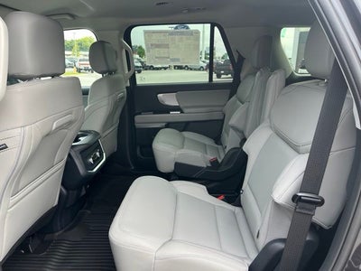 2027 Ford Expedition Active
