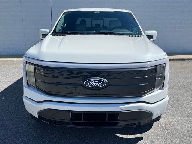 2025 Ford F-150 Lightning Platinum