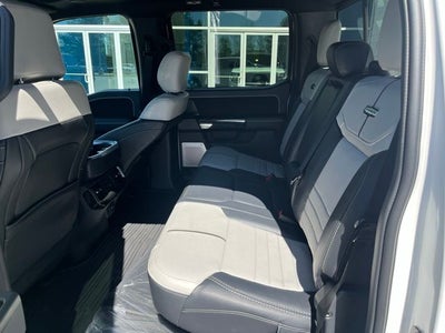 2025 Ford F-150 Lightning Platinum