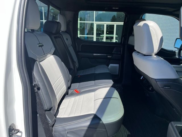 2025 Ford F-150 Lightning Platinum