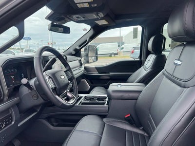 2027 Ford F-250SD Platinum