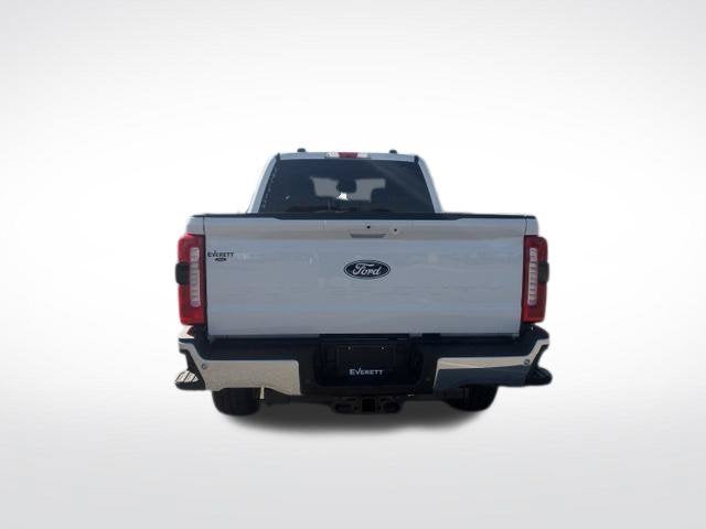 2027 Ford F-350SD Lariat