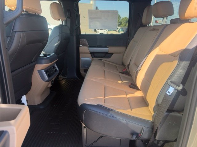 2027 Ford F-350SD Lariat