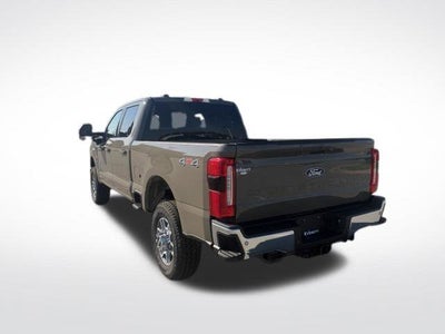 2027 Ford F-350SD Lariat