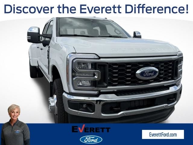 2026 Ford F-350 Lariat 4x4 Crew Cab 8' Box DRW's photo