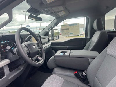2027 Ford F-250SD XLT