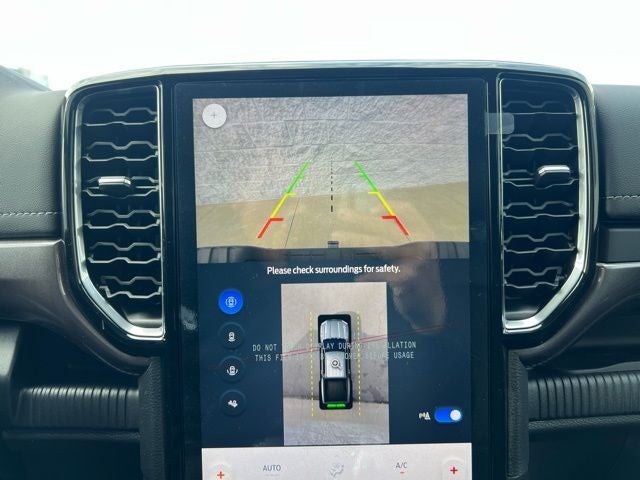 2025 Ford Ranger Lariat