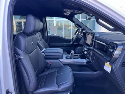 2025 Ford F-150 Platinum