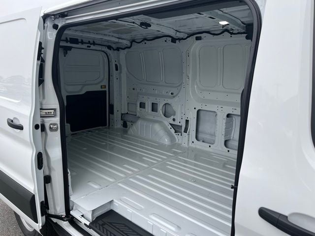 2026 Ford Transit-150 Lr Cargo Rwd