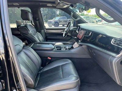 2022 Jeep Grand Wagoneer Series II