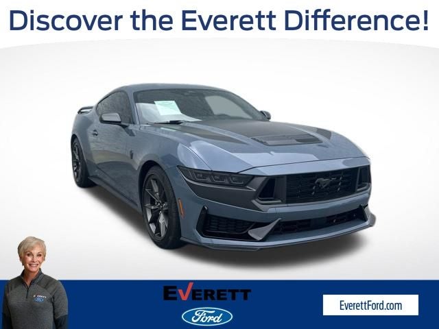2024 Ford Mustang Dark Horse's photo