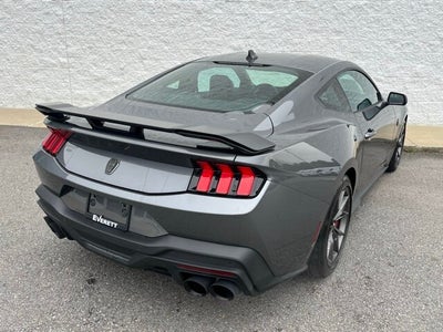 2025 Ford Mustang Dark Horse