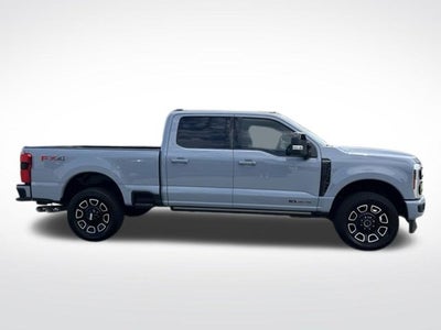2025 Ford F-250SD Platinum