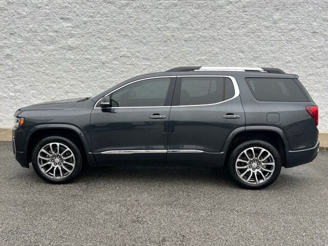 2022 GMC Acadia Denali