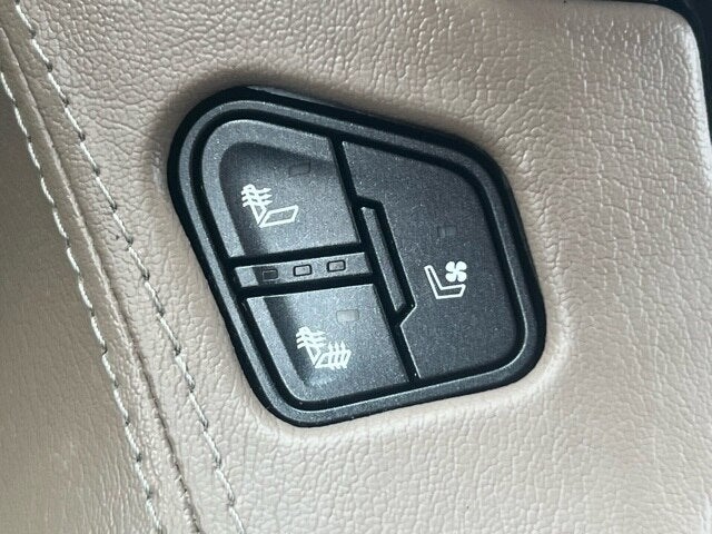 2017 GMC Yukon XL SLT