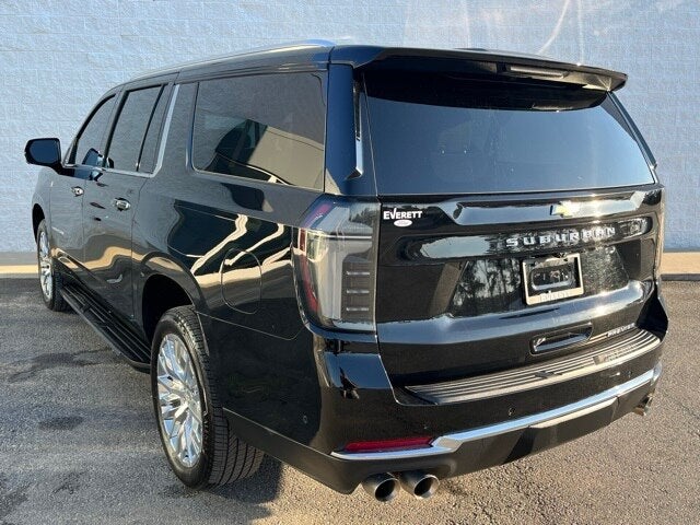 2025 Chevrolet Suburban Premier