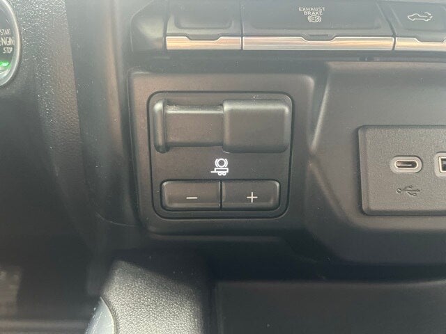 2023 GMC Sierra 2500HD AT4