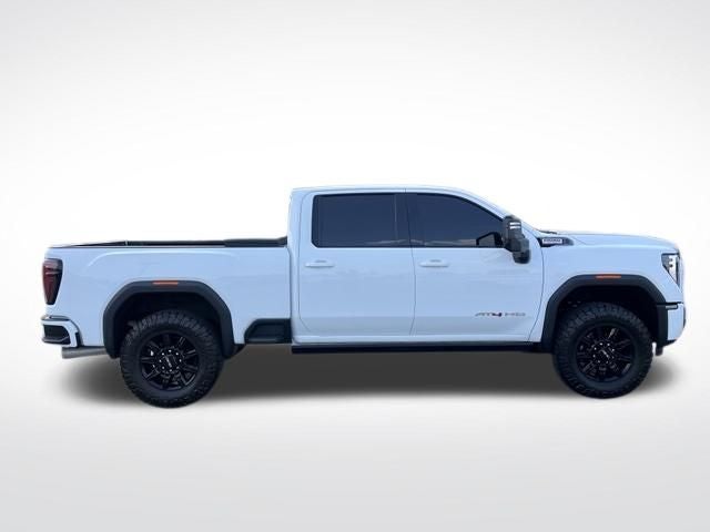 2025 GMC Sierra 2500HD AT4