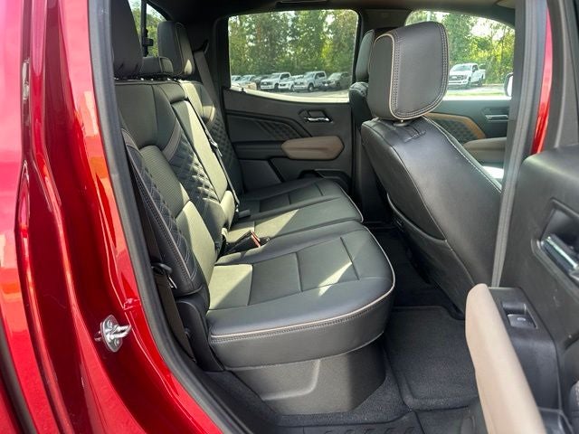 2025 GMC Canyon Denali