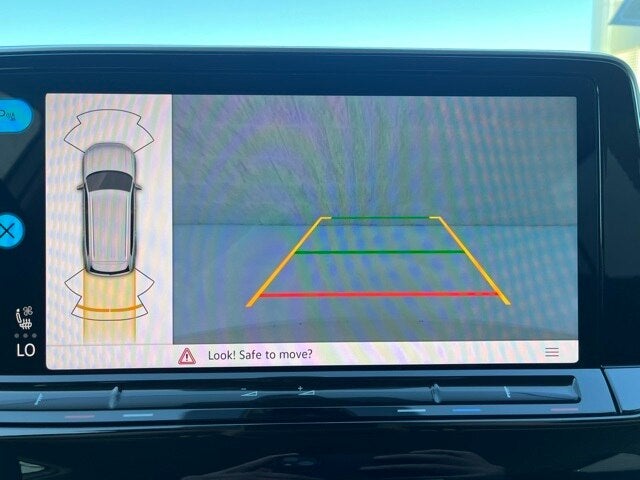 2024 Volkswagen Atlas 2.0T SE w/ Technology