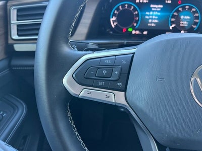 2024 Volkswagen Atlas 2.0T SE w/ Technology