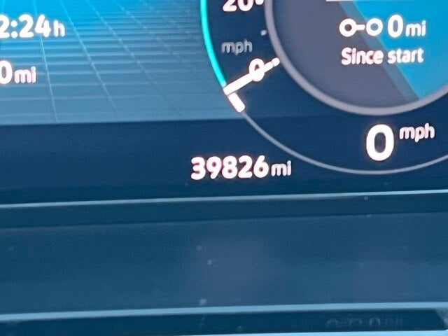 2024 Volkswagen Atlas 2.0T SE w/ Technology