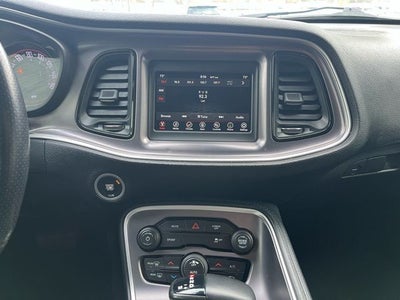 2021 Dodge Challenger SXT