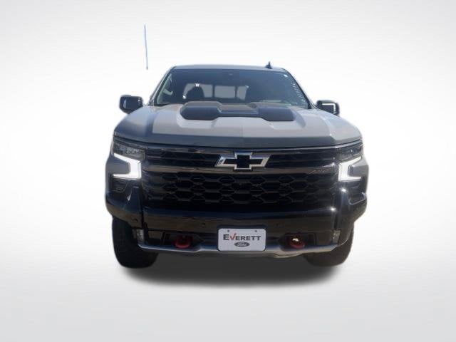 Used 2025 Chevrolet Silverado 1500 ZR2 with VIN 3GCUKHEL2SG113136 for sale in Little Rock