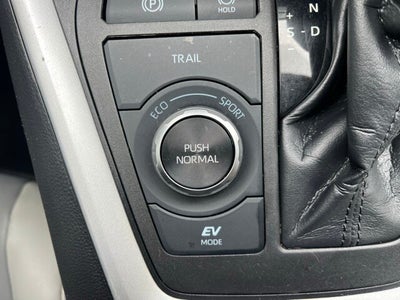 2022 Toyota RAV4 Hybrid XLE Premium