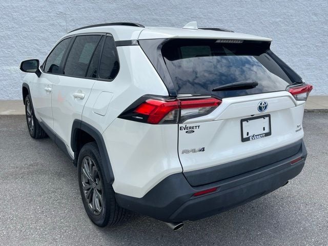 2022 Toyota RAV4 Hybrid XLE Premium