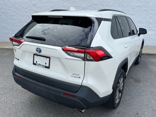 2022 Toyota RAV4 Hybrid XLE Premium