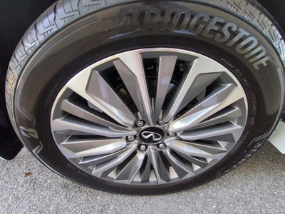 2026 INFINITI QX80 LUXE
