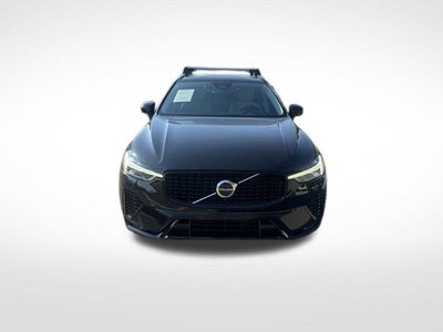 2023 Volvo XC60 B5 Plus Dark Theme