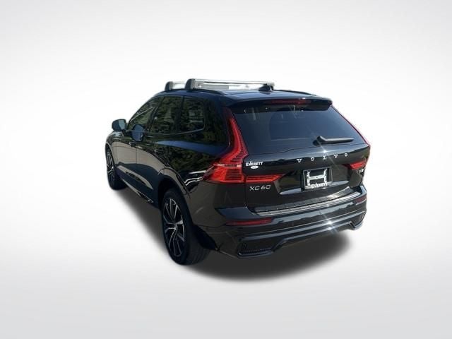 2023 Volvo XC60 B5 Plus Dark Theme
